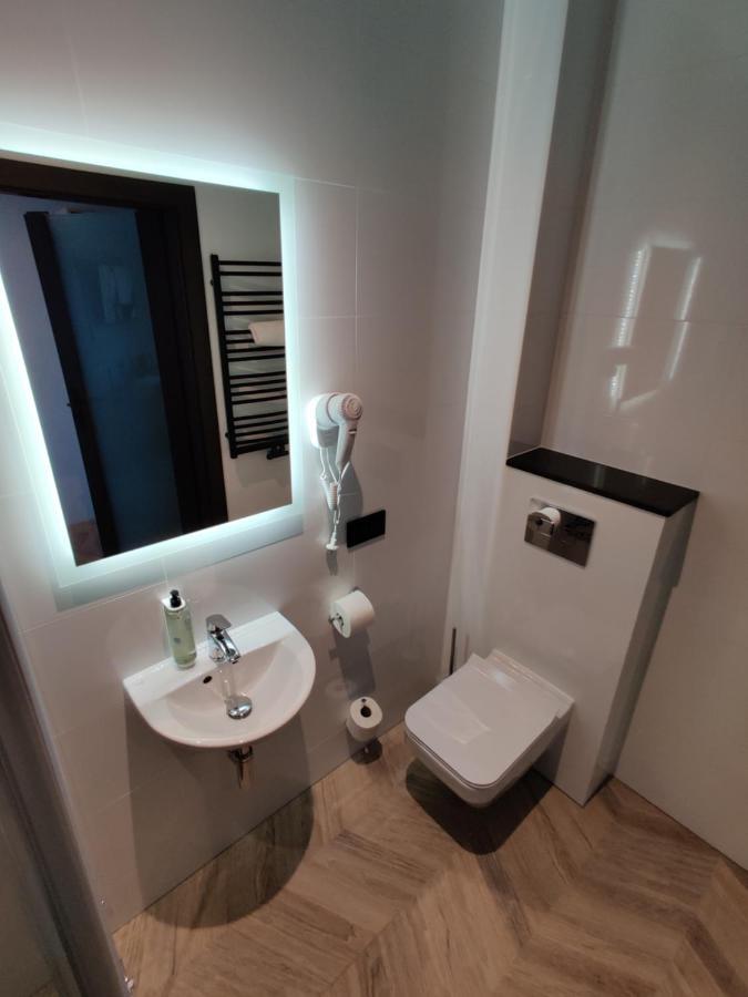 Nowe M4 Zyrardow Centrum - Blisko Suntago Luaran gambar
